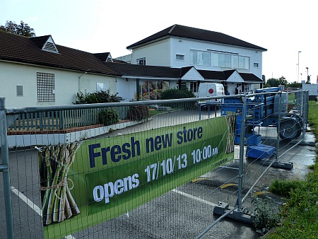 New Co-operative store at the former Parkway Tavern site in Stoke Gifford.